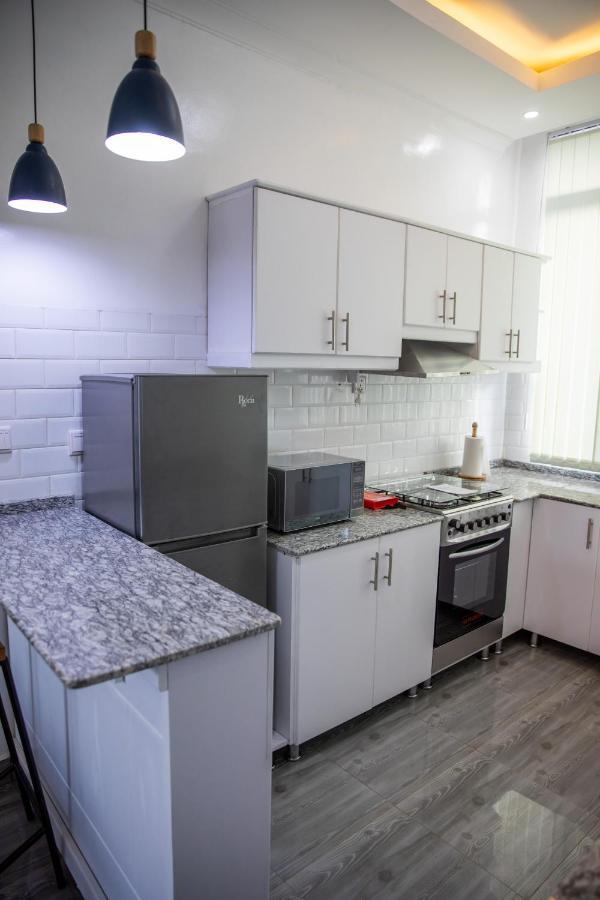 Ikaze Apartments Kigali Buitenkant foto