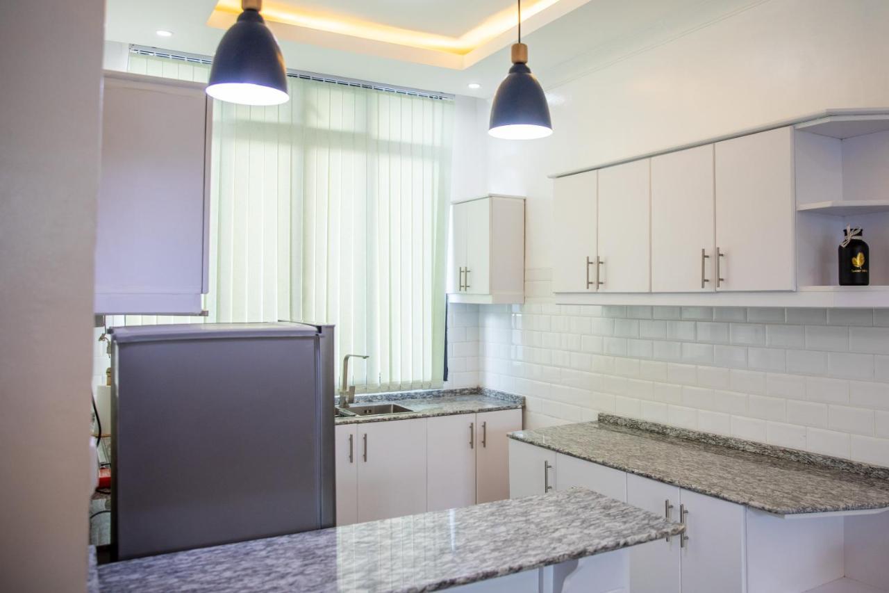 Ikaze Apartments Kigali Buitenkant foto